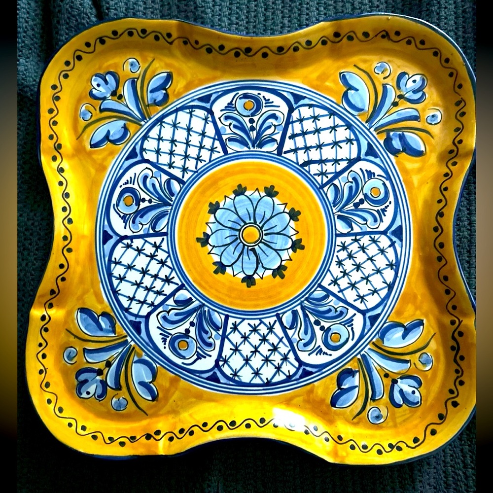 🍽️ Fiesta Yellow Square Plate🍽️